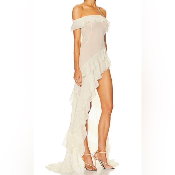 Helsa Thea Gown - Picture 11 of 12